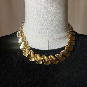 Vintage Gold Sculptural Link Collar Necklace Chunky Modernist 15-17" Choker